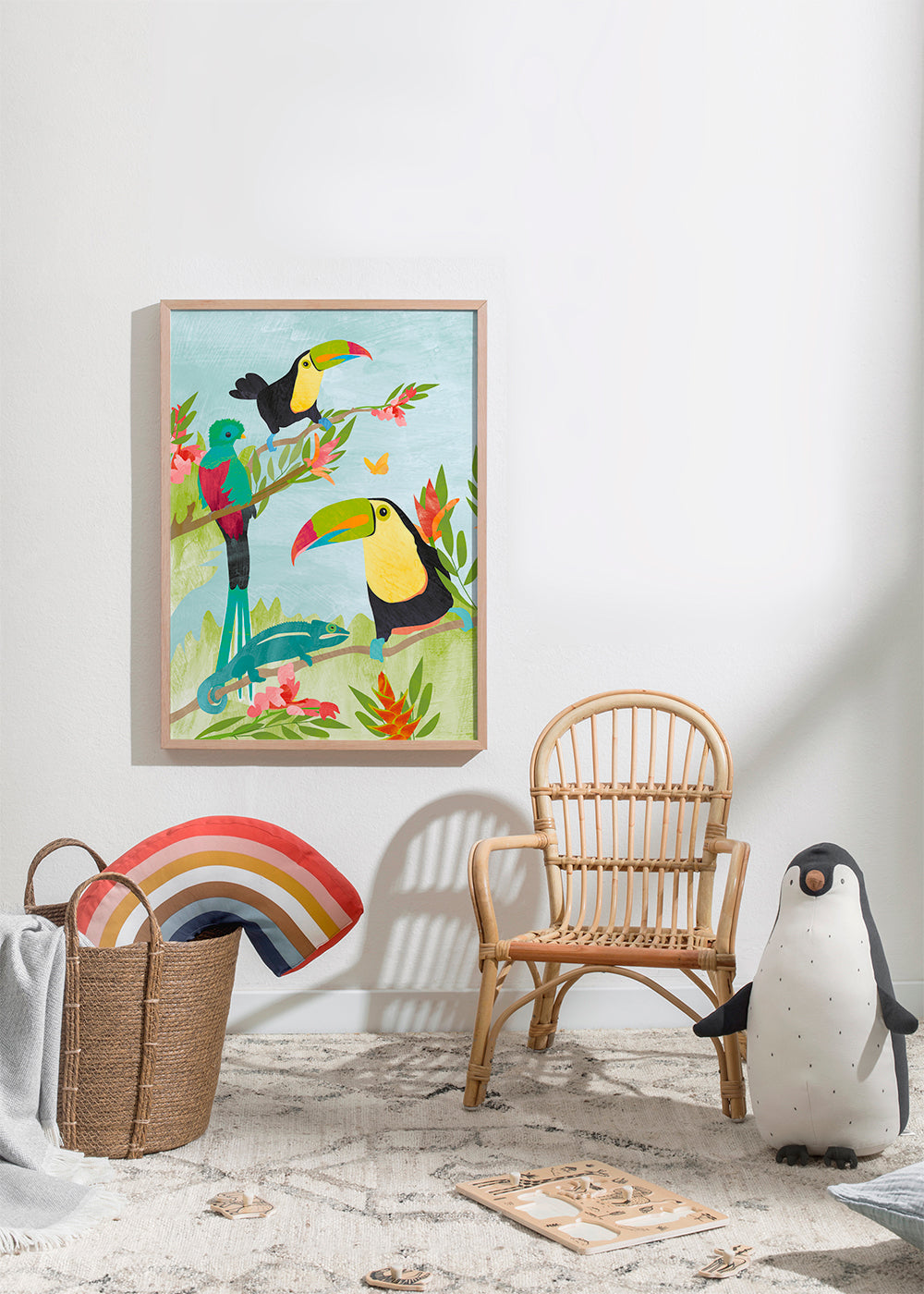 Tucan birds jungle