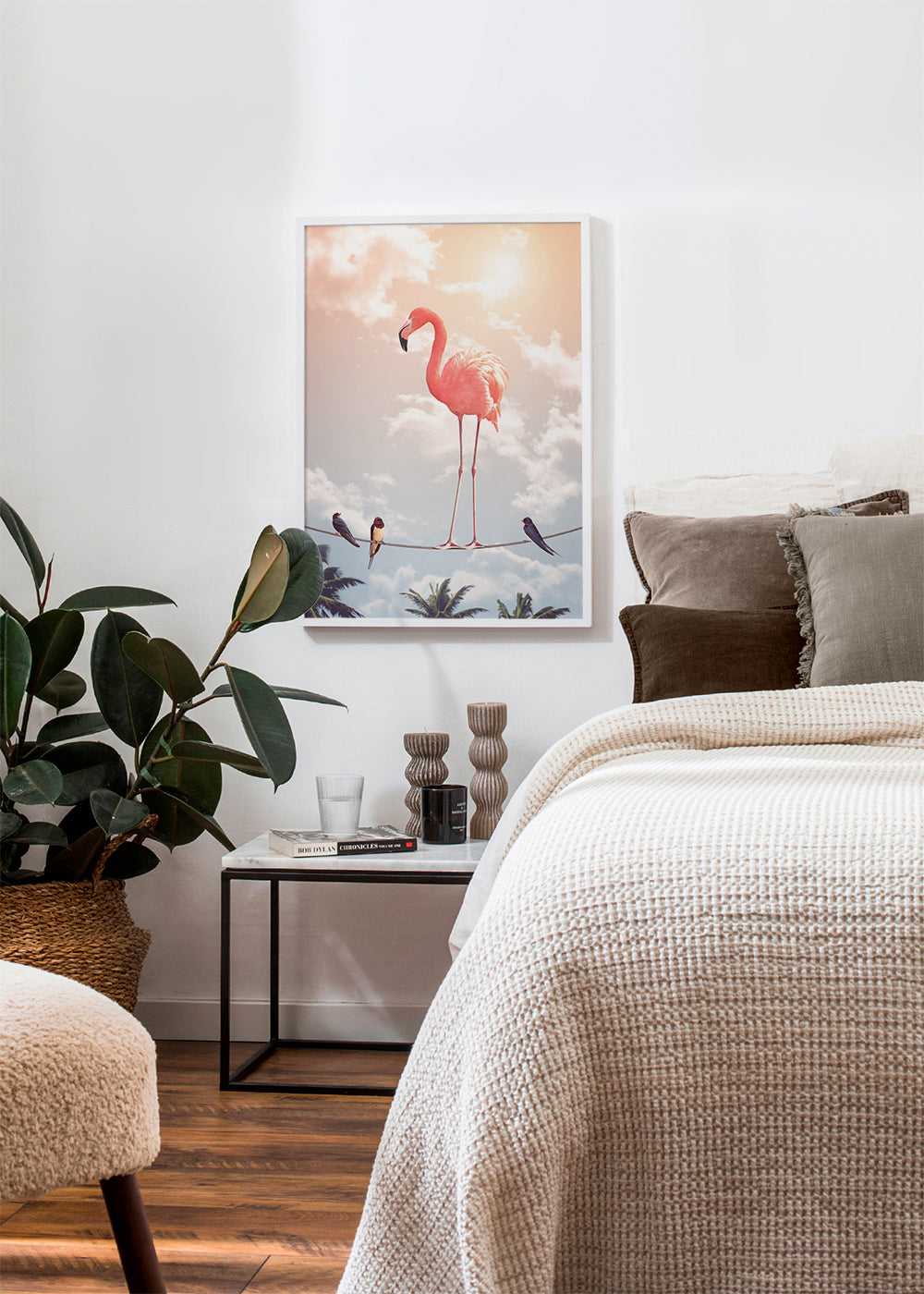Flamingo & Friends